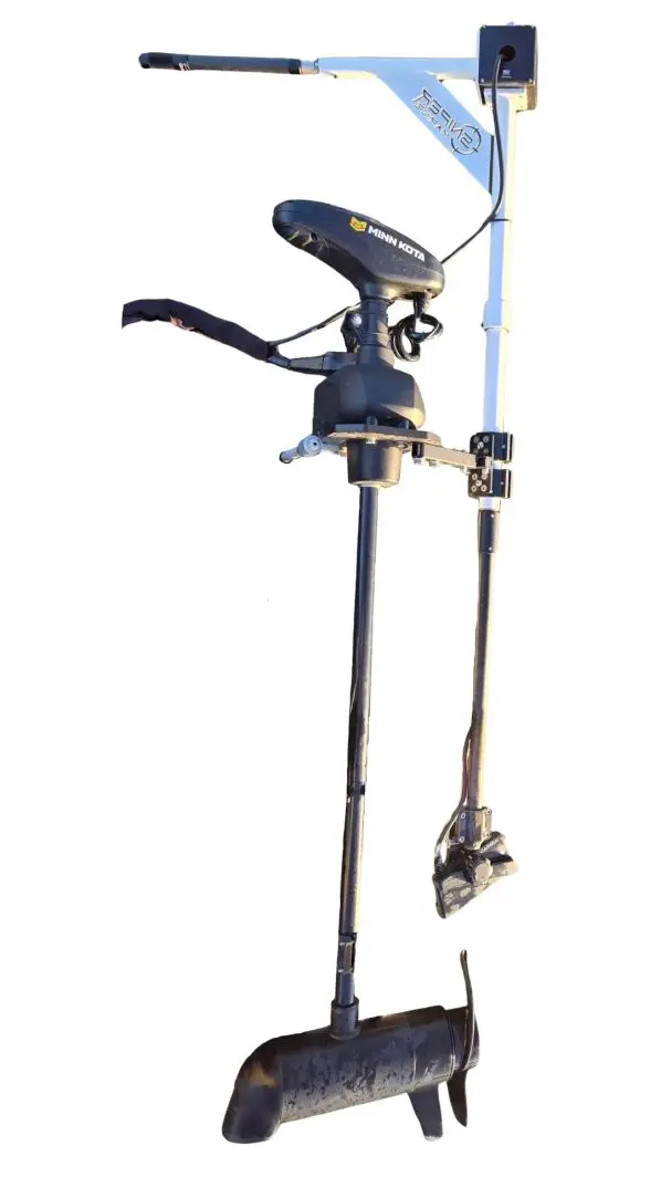 Compact boat motor equipment