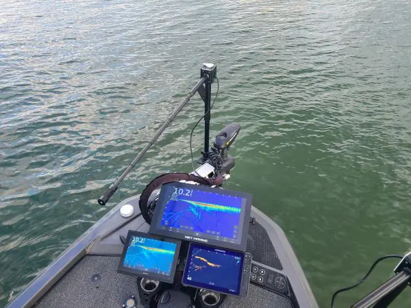 Fishing boat with sonar equipment