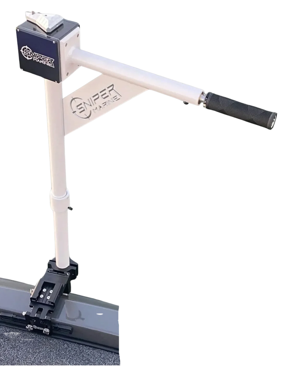 Boat steering handle with grip