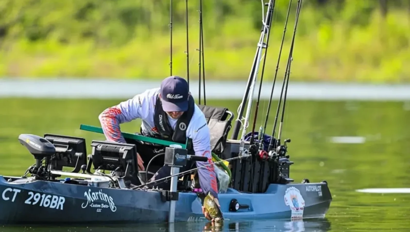 Kayak fishing with multiple rods